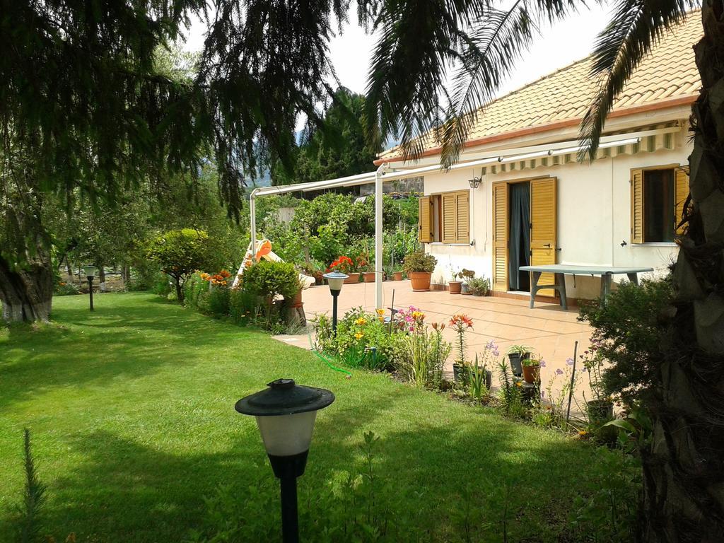 Villa Etna Piedimonte Etneo Eksteriør bilde